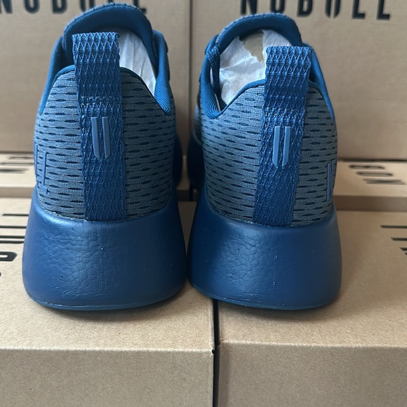 Nobull Men Iridescent Runner+ - Picture 2 of 5